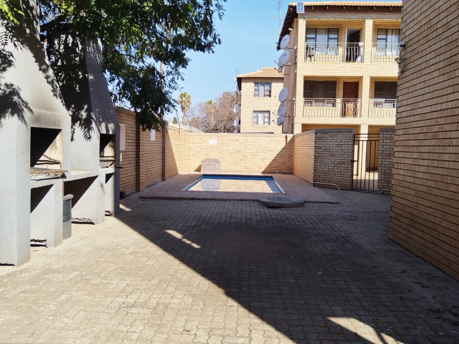 2 Bedroom Property for Sale in Potchefstroom North West